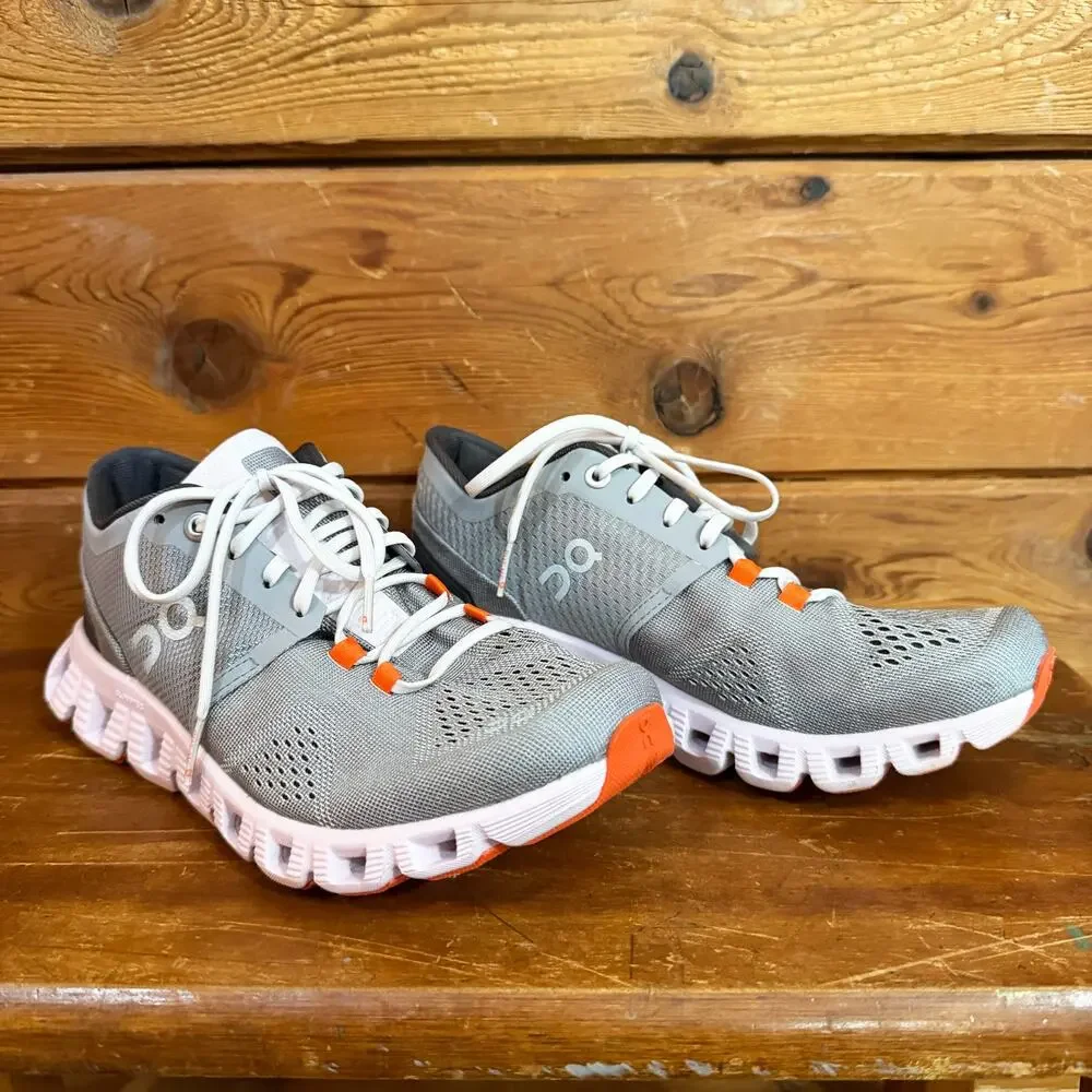 On Cloud On Running Cloud X Alloy Grey Lilly Pink Size 5.5 Women